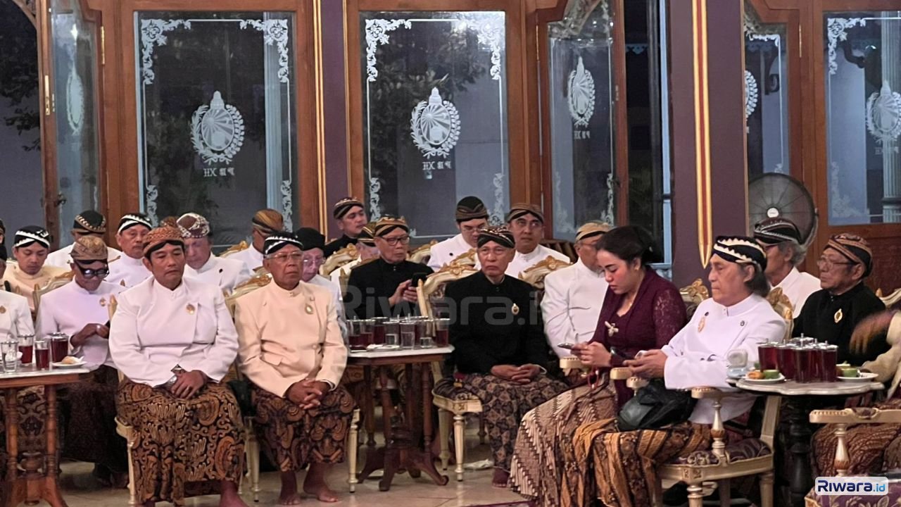 Sentana dalem trah Paku Buwono II hingga Paku Buwono XIII menyatakan dukungan kepada SISKS Paku Buwono XIV